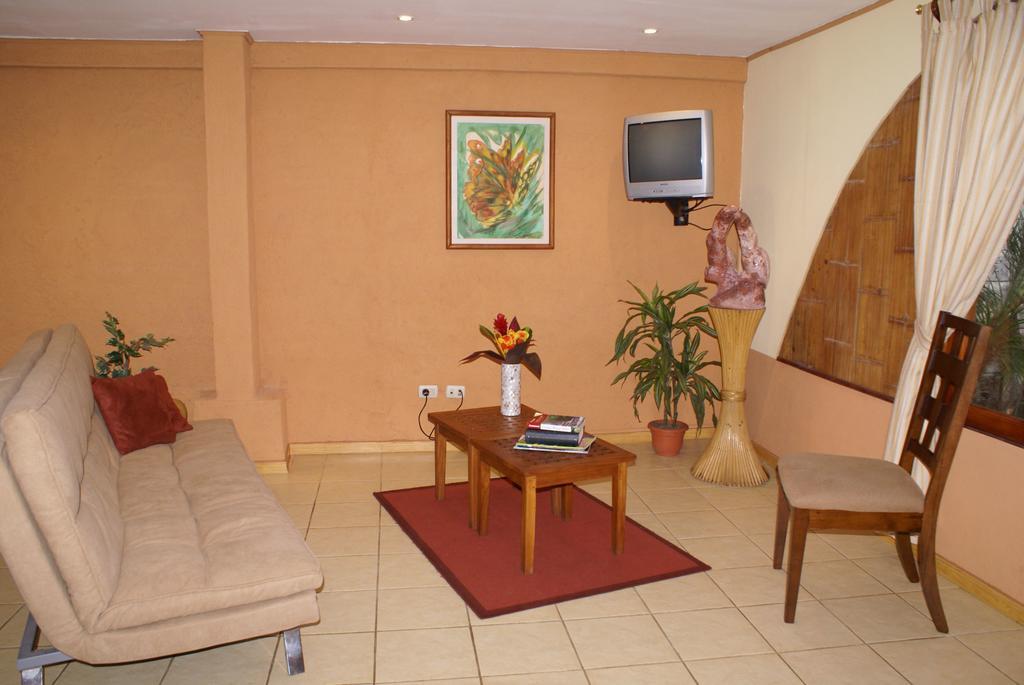 Dushi Vida Country Inn Alajuela Exterior foto